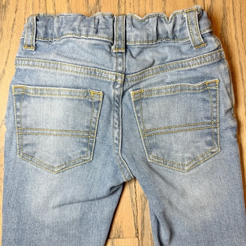 Osh Kosh B’Gosh Skinny Blue Denim Zip Fly Jeans Size 3T